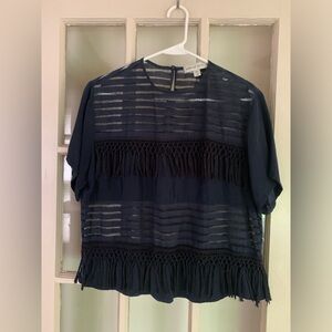 Amour Vert size XS 100% silk top